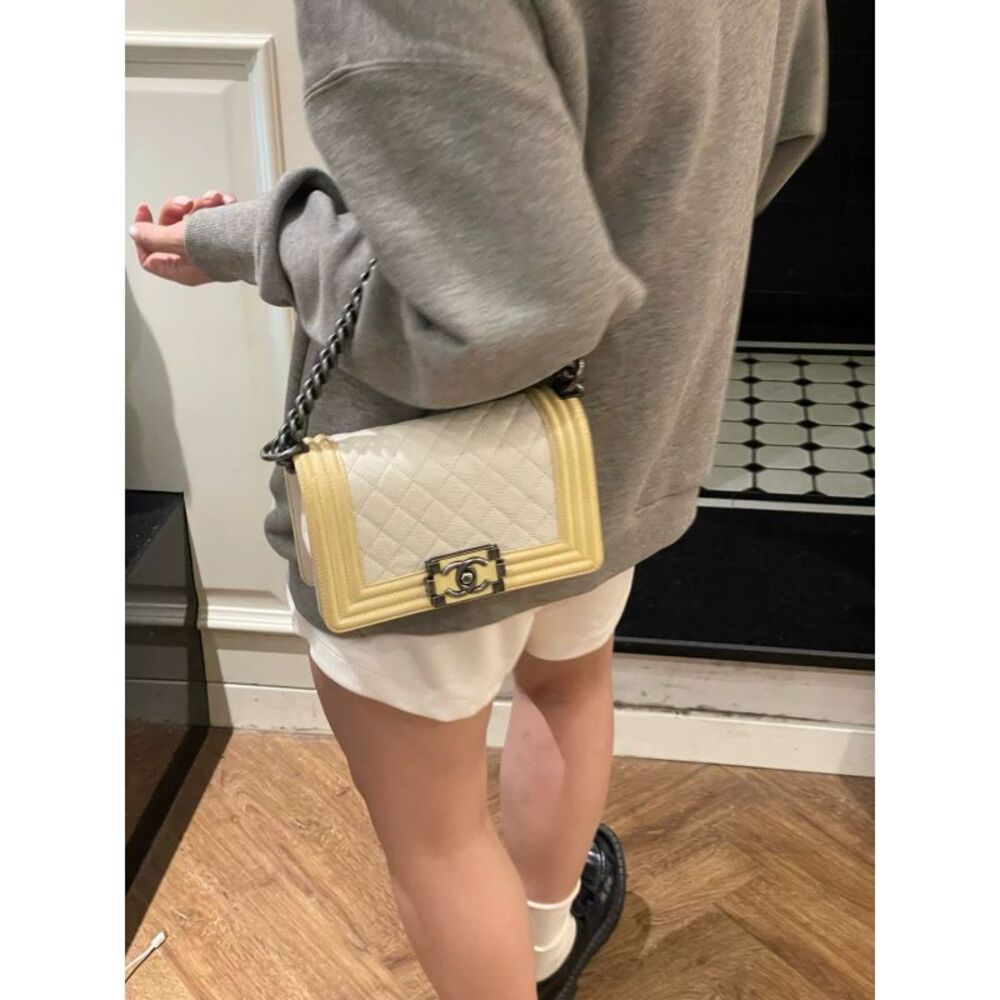 Chanel Women Pre-Loved Bag Very Good Condition